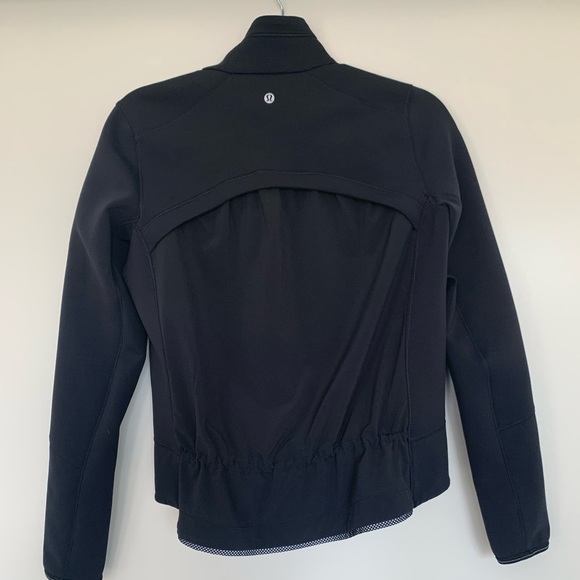 Lululemon running jacket - Picture 1 of 3